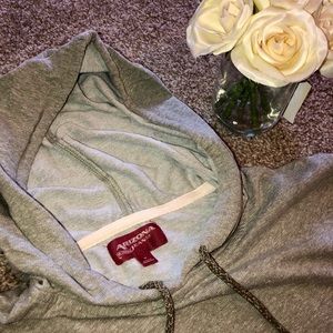 Men’s Short Sleeve w/ hoodie